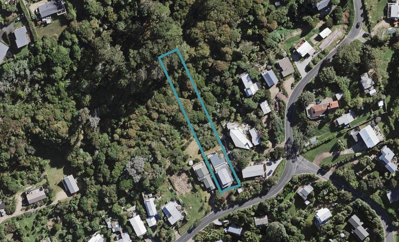 59 Ocean Road, Surfdale, Waiheke Island - Carousel 1