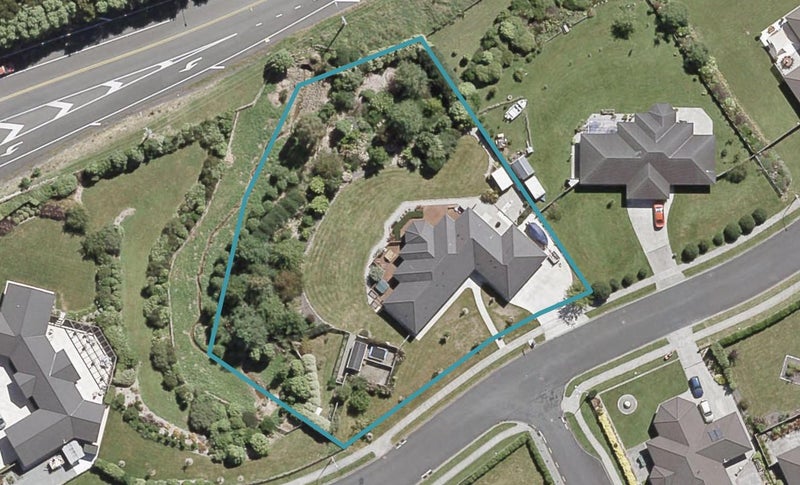 3 Opal Avenue, Timberlea, Upper Hutt - Carousel 1