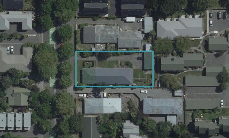 2/12 Grove Road, Addington, Christchurch - Carousel 1