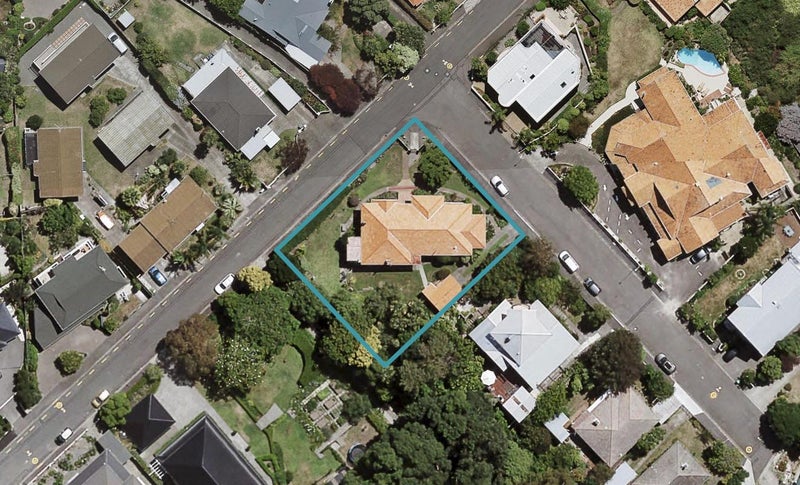 15 George Street, Hospital Hill, Napier - Carousel 1