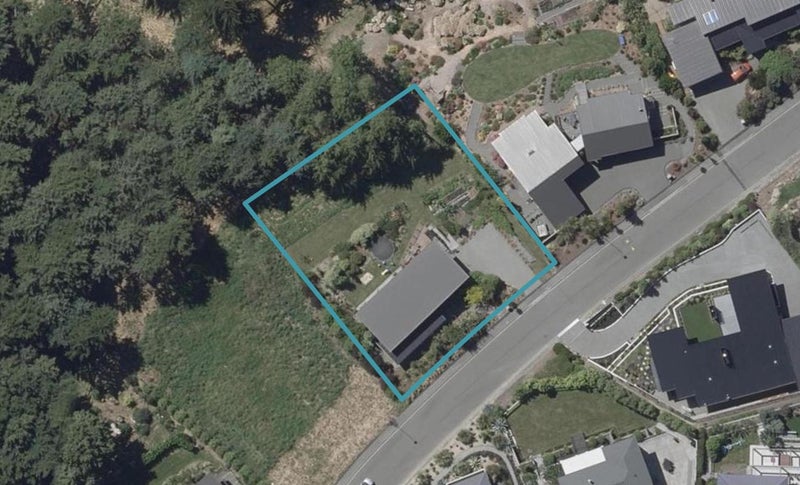 5 Quarry Hill Terrace, Kennedys Bush, Christchurch - Carousel 1