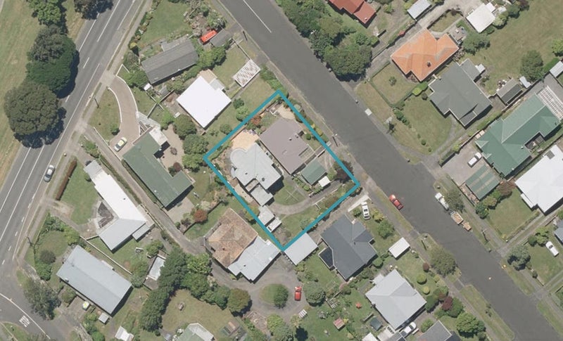 4B Jellicoe Street, Whanganui East, Whanganui - Carousel 1