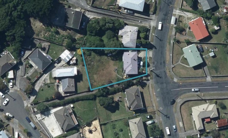 51 Kotuku Street, Elsdon, Porirua - Carousel 1
