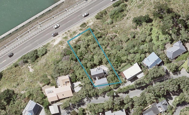 5 Nikau Road, Point Howard, Lower Hutt - Carousel 1