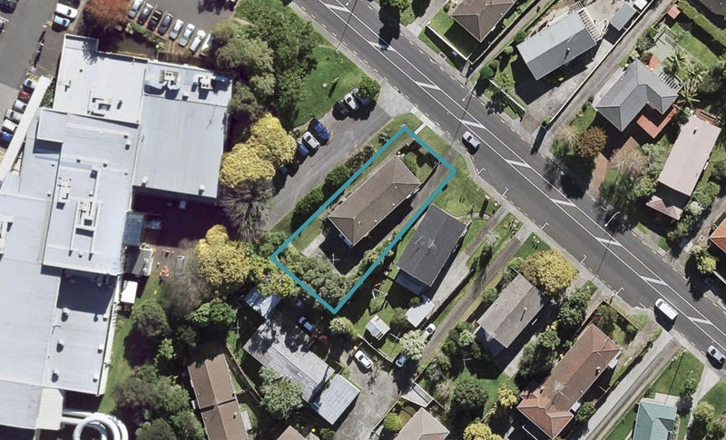 1/71 Bentley Avenue, Glenfield, Auckland - Carousel 1