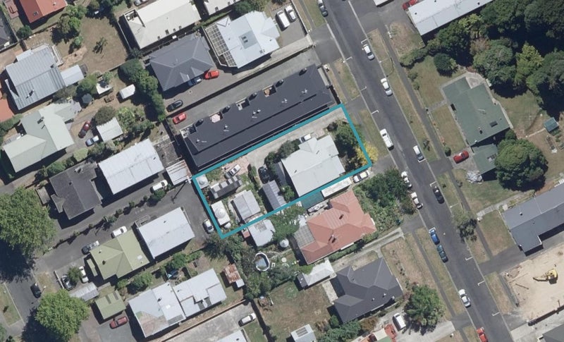 12 Manning Street, Hamilton Central, Hamilton - Carousel 1