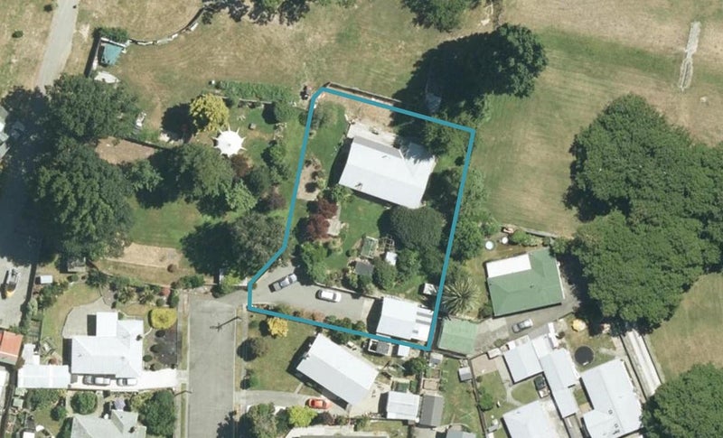 8A Collett Place, Riversdale, Blenheim - Carousel 1