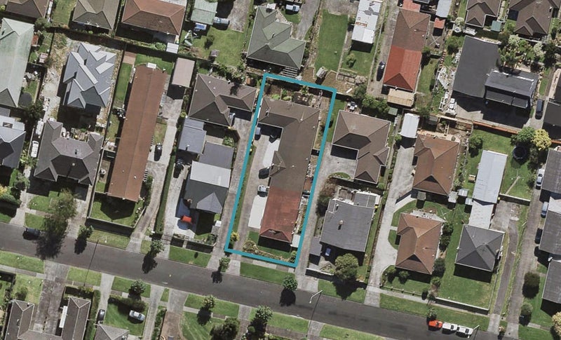 2/10 Paton Avenue, Papatoetoe, Auckland - Carousel 1