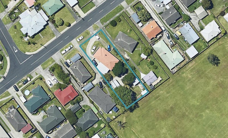 29 Cook Street, Gate Pa, Tauranga - Carousel 1