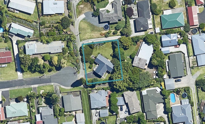 21 Stoddart Place, Brookfield, Tauranga - Carousel 1