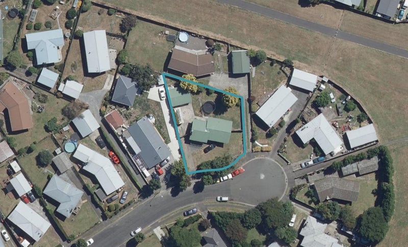 17 Katherine Place, Melville, Hamilton - Carousel 1