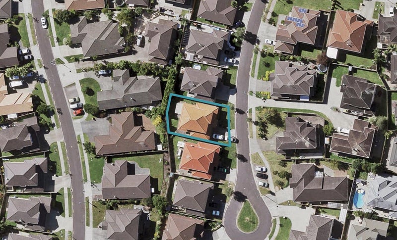 7 Oswald Close, Flat Bush, Auckland - Carousel 1