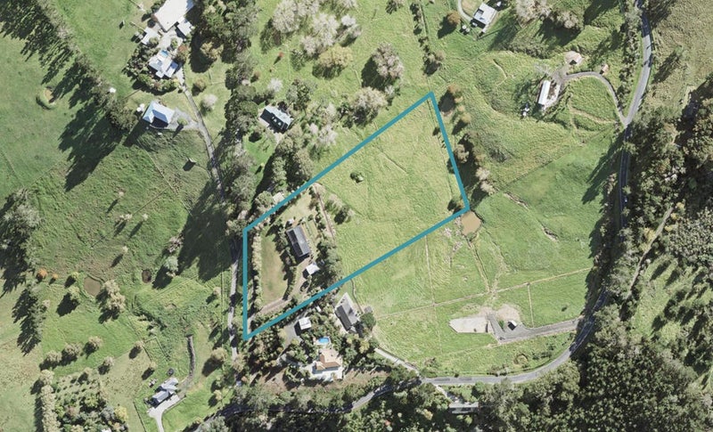 167 Spur Road, Stillwater, Silverdale - Carousel 1