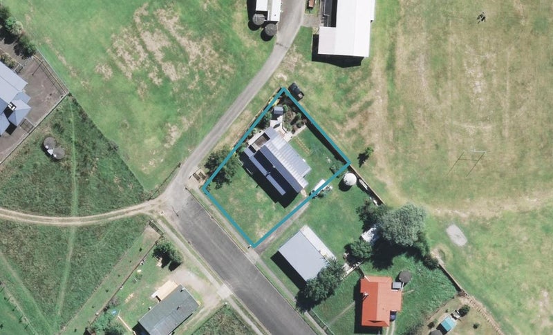 8 Manutahi Drive, Ruatoria - Carousel 1