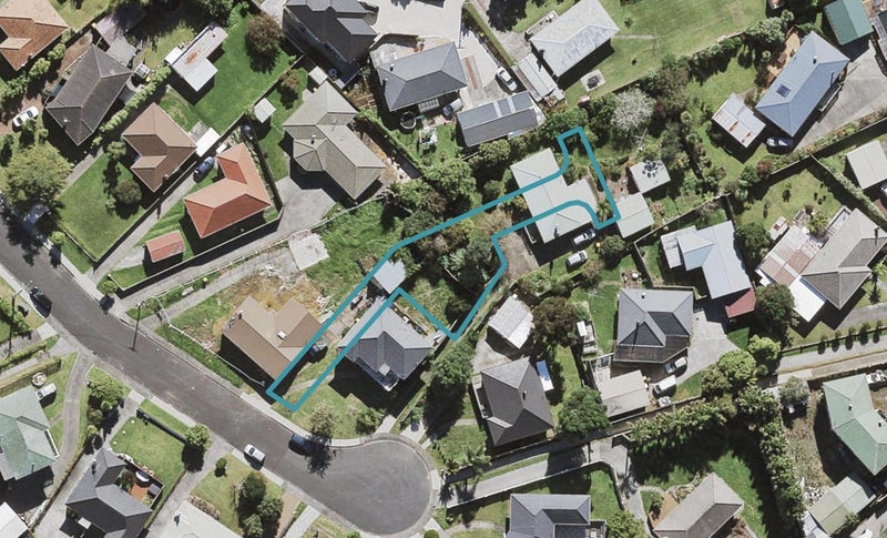 20C Mackenzie Street, Te Atatu South, Auckland - Carousel 1