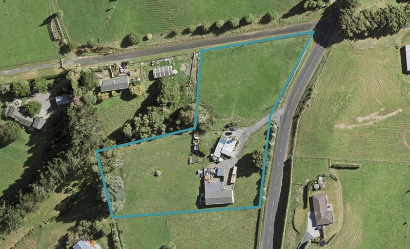 221 Burtt Road, Drury - Carousel 1