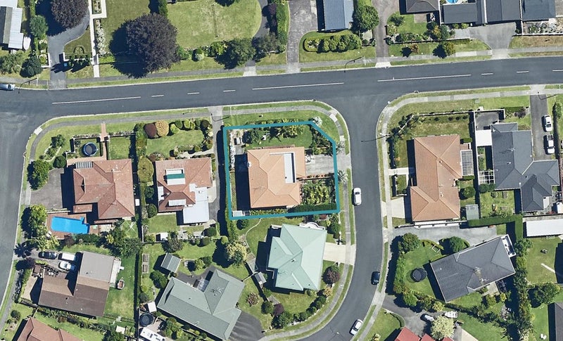 120 Waratah Street, Matua, Tauranga - Carousel 1