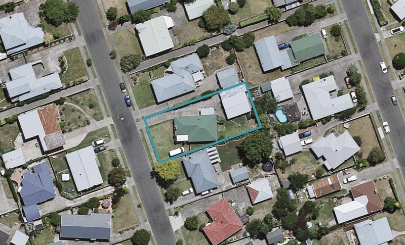 21 Balliol Avenue, Pirimai, Napier - Carousel 1