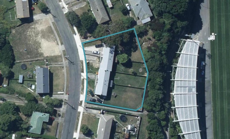 81 Gear Terrace, Ranui, Porirua - Carousel 1