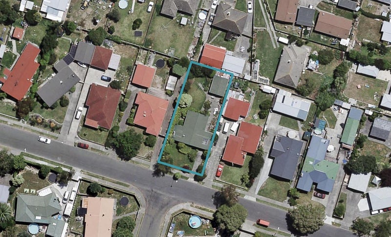 9 Wyatt Avenue, Onekawa, Napier - Carousel 1