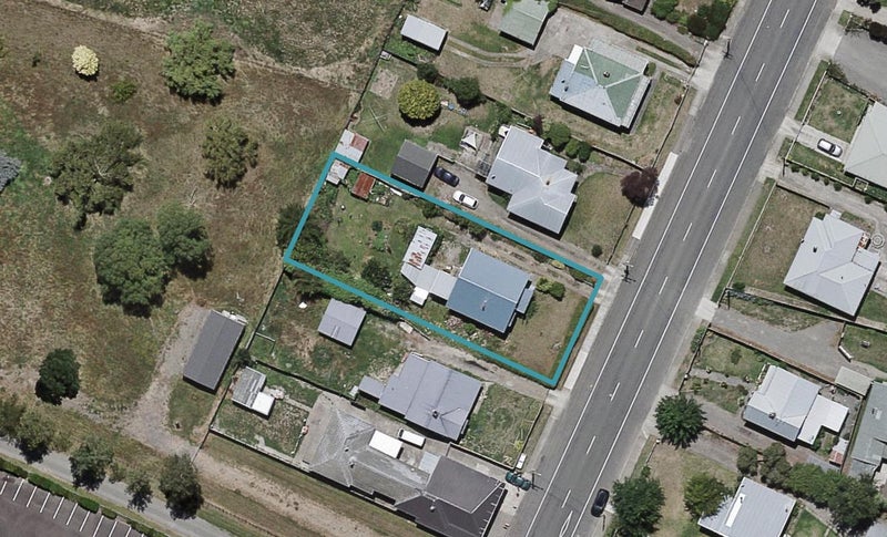 92 Racecourse Road, Waipukurau, Waipukurau - Carousel 1