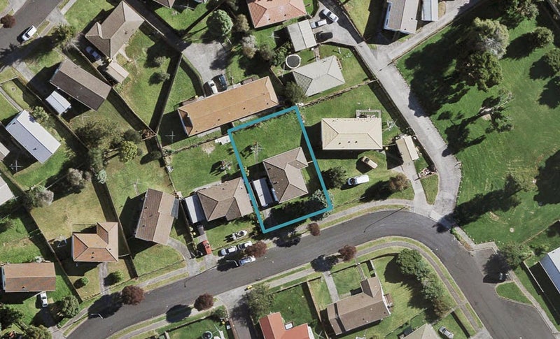 14 Azalea Place, Wiri, Auckland - Carousel 1