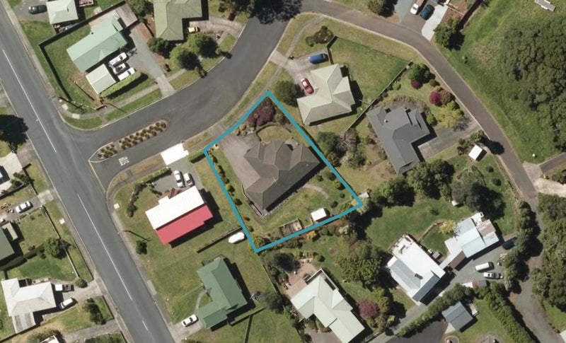 4 Bush Haven Drive, Kamo, Whangarei - Carousel 1