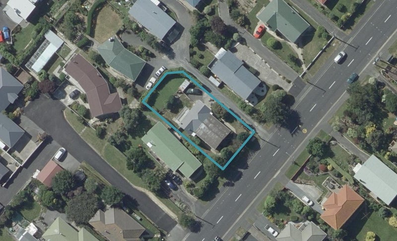 233 Highcliff Road, Shiel Hill, Dunedin - Carousel 1