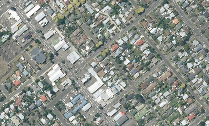 710 Queen Street West, Saint Leonards, Hastings - Carousel 1