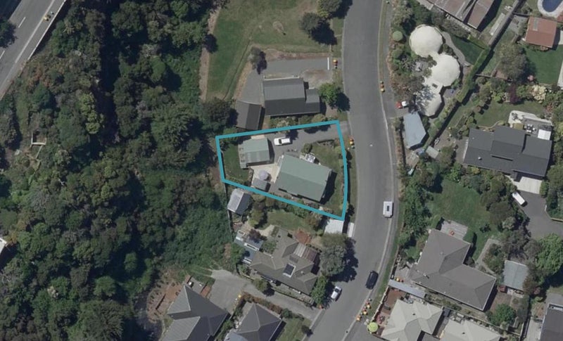 24 Aratoro Place, Mount Pleasant, Christchurch - Carousel 1