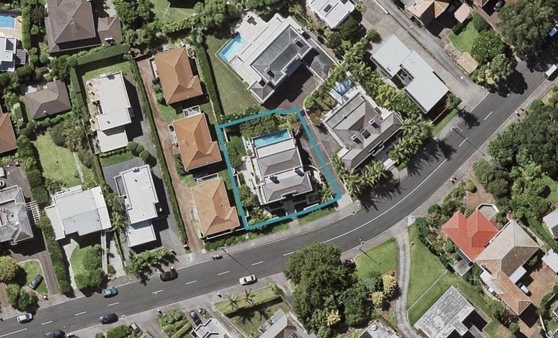 21 Ngaiwi Street, Orakei, Auckland - Carousel 1