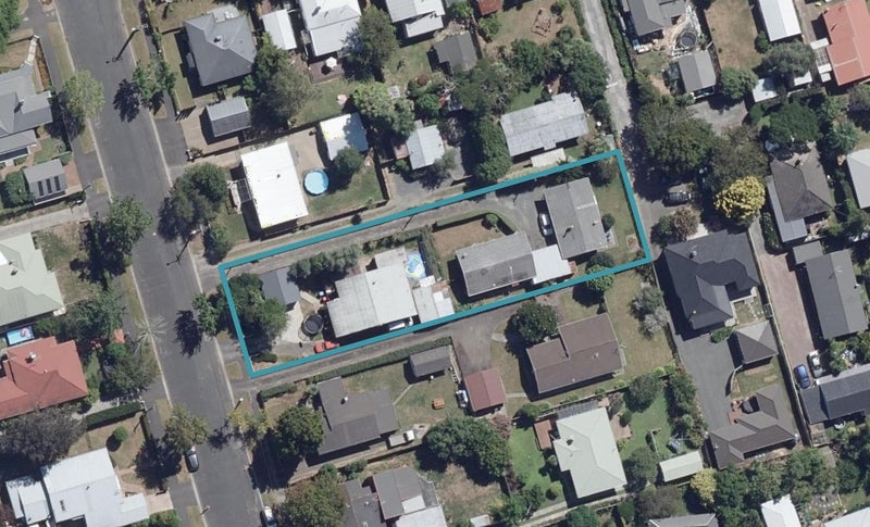 102A Nixon Street, Hamilton East, Hamilton - Carousel 1