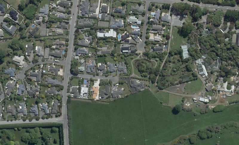 9 Haddon Lane, Harewood, Christchurch - Carousel 1