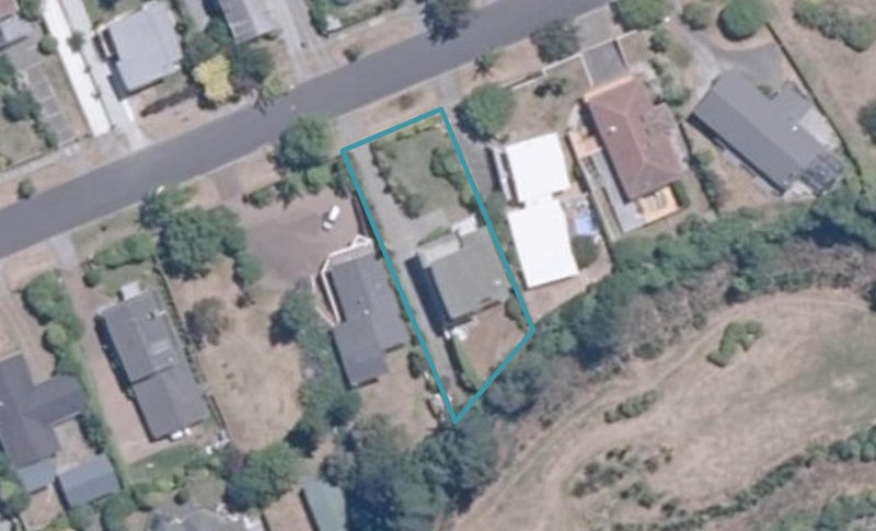 41 Harvey Street, Waipahihi, Taupo - Carousel 1