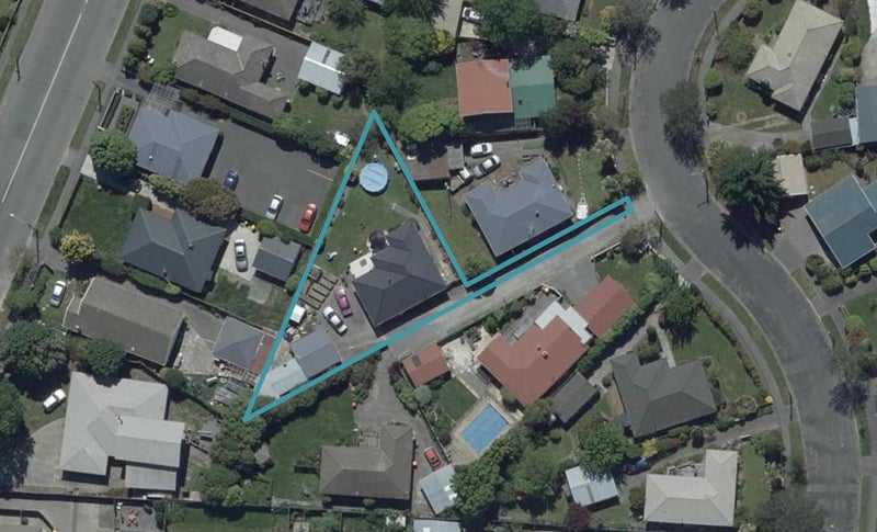 70 Greendale Avenue, Avonhead, Christchurch - Carousel 1