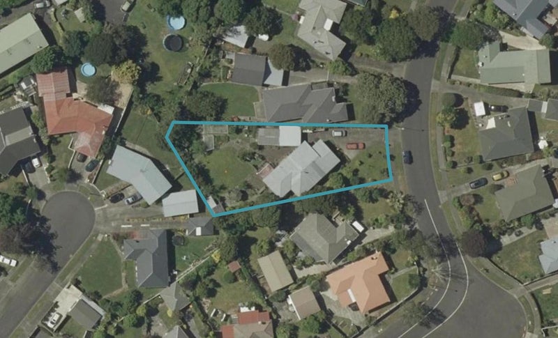 22 Parkland Crescent, Terrace End, Palmerston North - Carousel 1