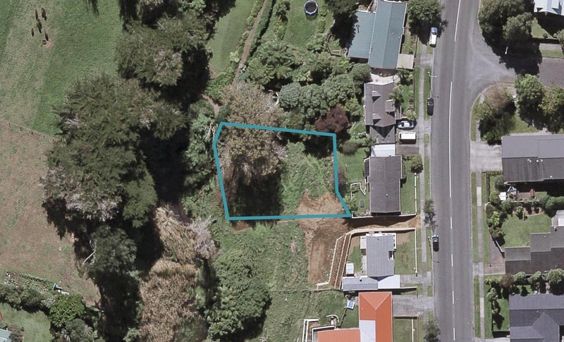 63B Heta Road, Highlands Park, New Plymouth - Carousel 1