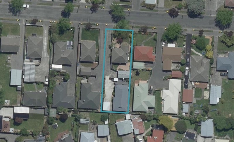 12 Dunedin Street, Redwood, Christchurch - Carousel 1