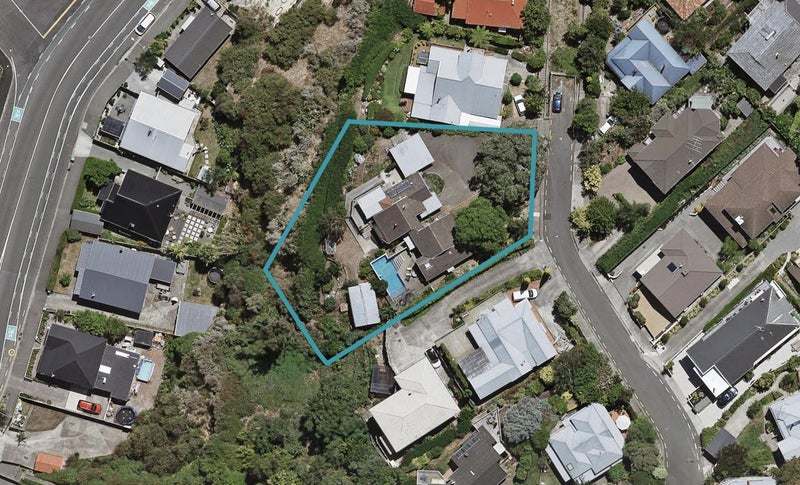 126 Chaucer Road North, Hospital Hill, Napier - Carousel 1