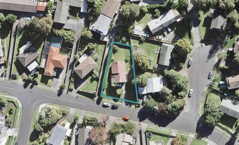 20 Cranston Street, Torbay, Auckland - Carousel 1