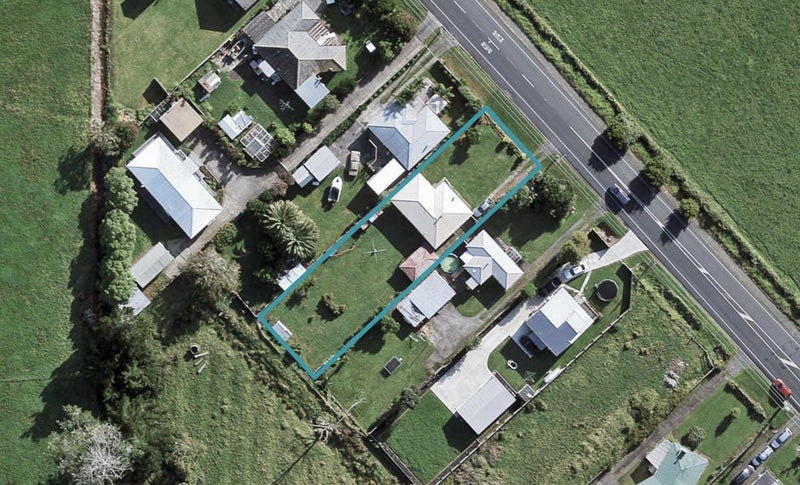 235 Parkhurst Road, Parakai, Helensville - Carousel 1