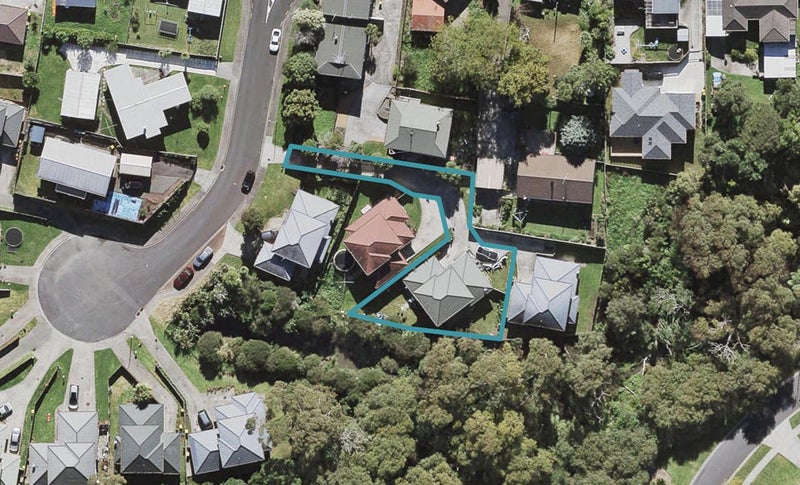 6 Elder Place, Massey, Auckland - Carousel 1