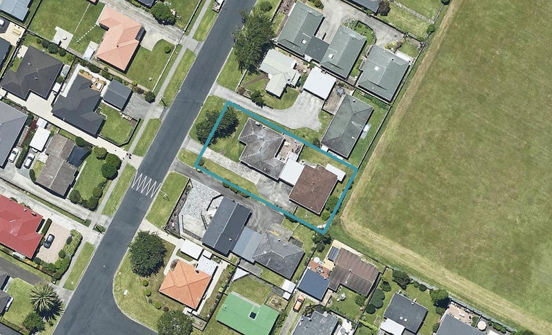 64A Mansels Road, Greerton, Tauranga - Carousel 1