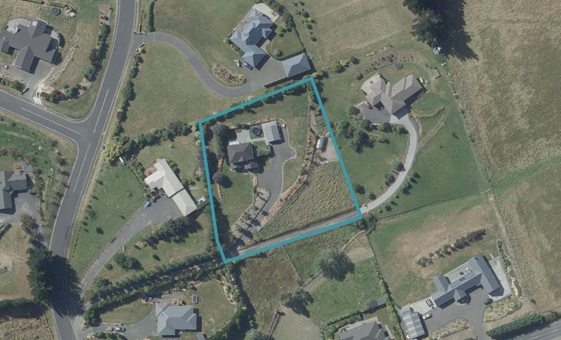 2A Wavy Knowes Drive, Waldronville, Dunedin - Carousel 1