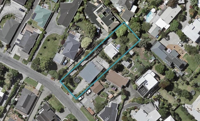 15A Nathan Avenue, Paraparaumu Beach, Paraparaumu - Carousel 1