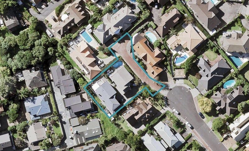 12A Elizabethan Gardens, St Heliers, Auckland - Carousel 1