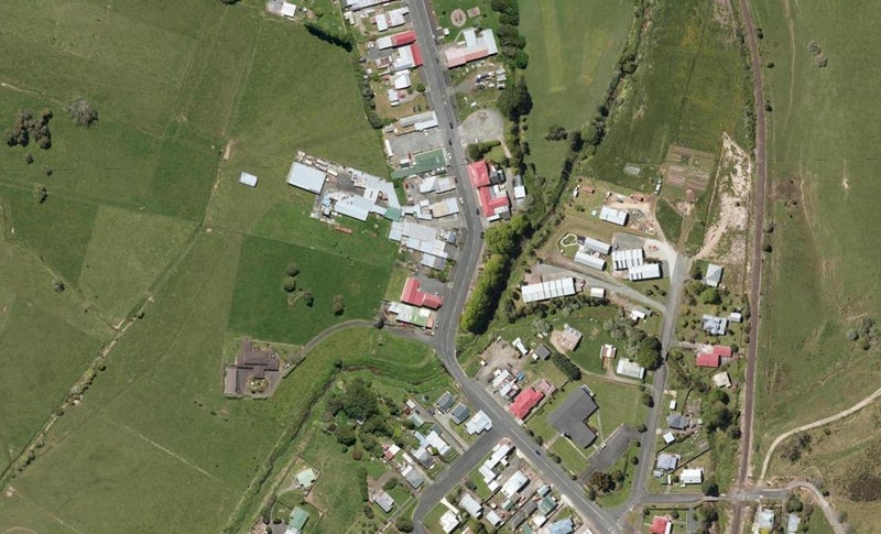 19 King Street, Hikurangi, Hikurangi - Carousel 1