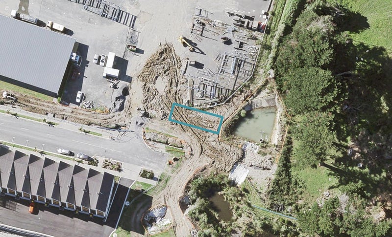 3 Unga Place, Beachlands, Auckland - Carousel 1