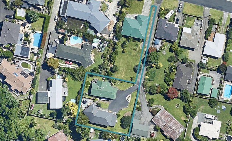 24 Milton Road, Otumoetai, Tauranga - Carousel 1