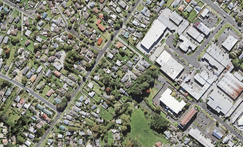 11/39 Brandon Road, Glen Eden, Auckland - Carousel 1
